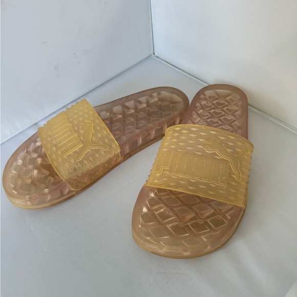 Puma Fenty x Rihanna Slides Prism Tan Jelly Sandal Flip Flop Women’s size 9.5 - Picture 2 of 3